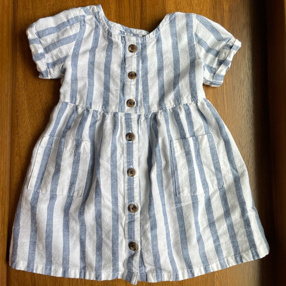 Old Navy striped dress. Size 12-18m